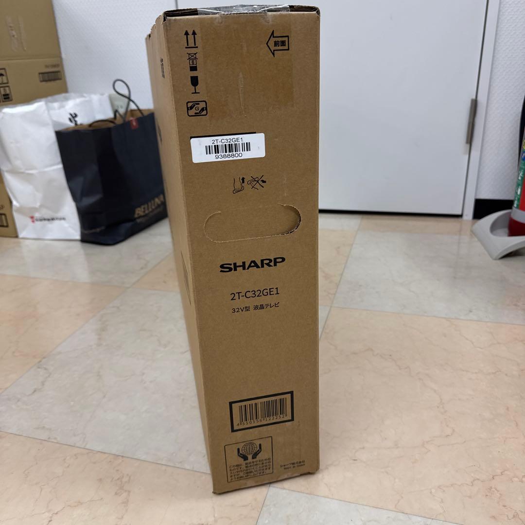 2022年製シャープ 32V型 液晶テレビ AQUOS 2T-C32GE1