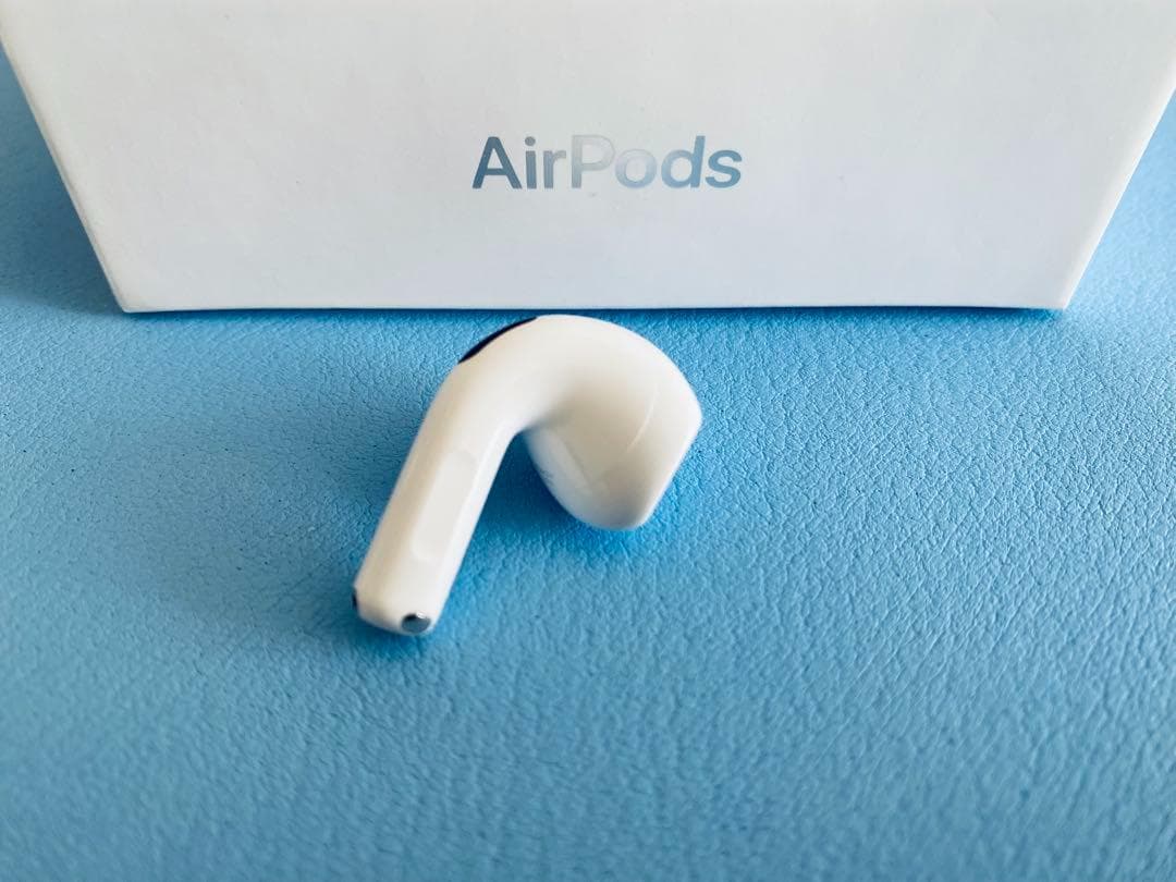 AirPods 第4世代 R片耳 右耳のみ イヤホン A3050 IHSE