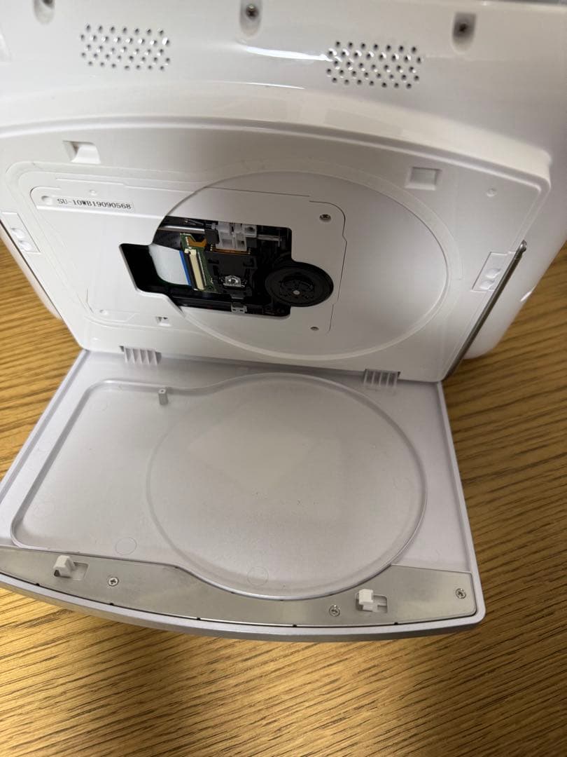 【美品】防水 ブルーレイ DVDプレーヤー SU-10WB 野外再生可能