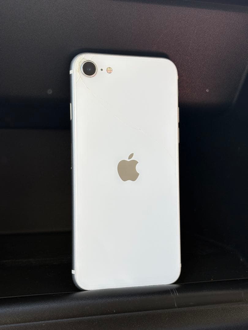 iPhone SE2 本体 64GB