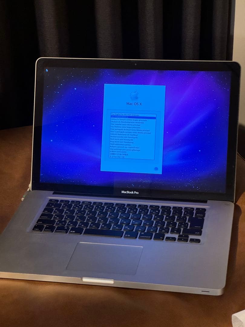 MacBook Pro 15インチ A1286 初期化済み DVD付属