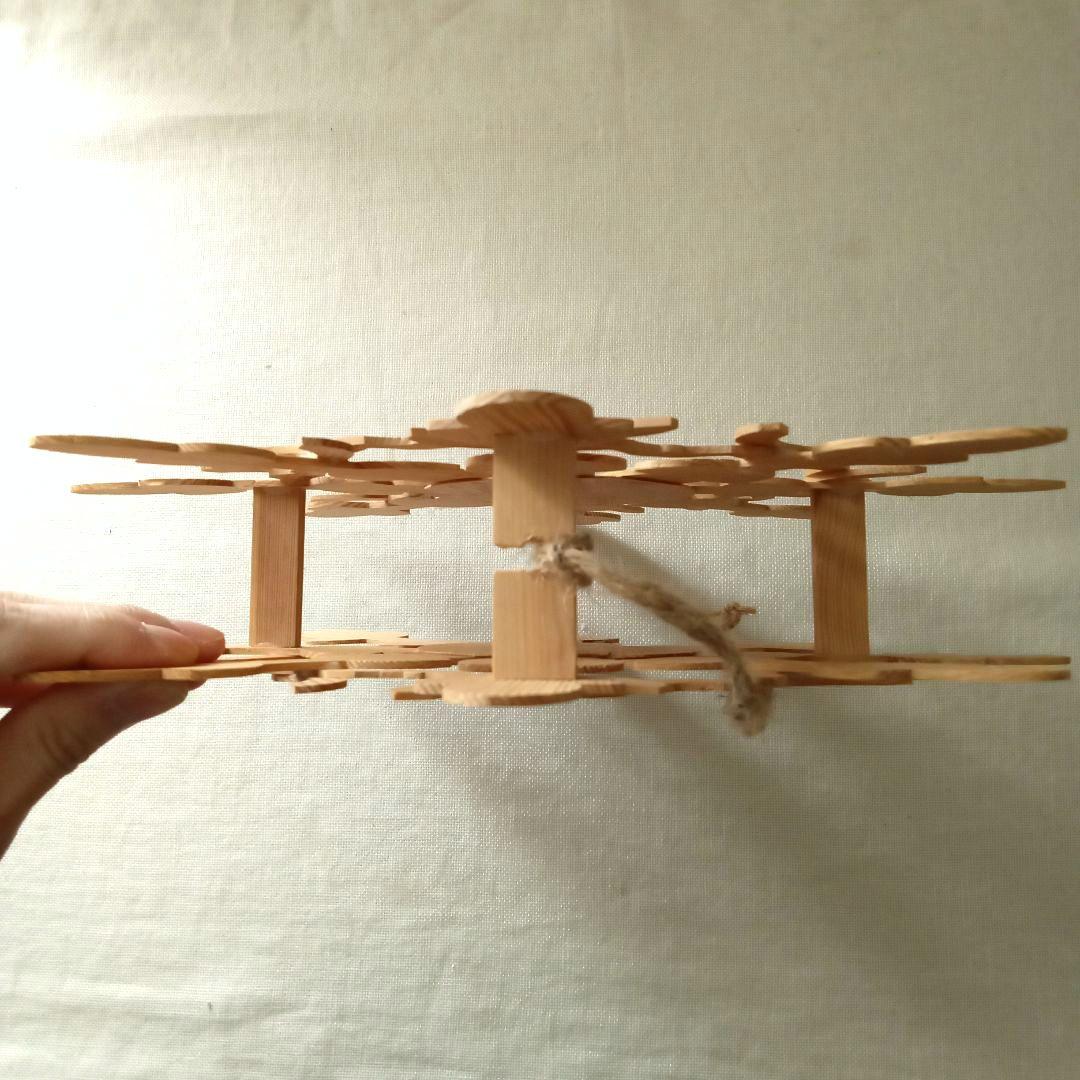 木製オーナメント／結晶モチーフ／スウェーデン／北欧ヴィンテージ