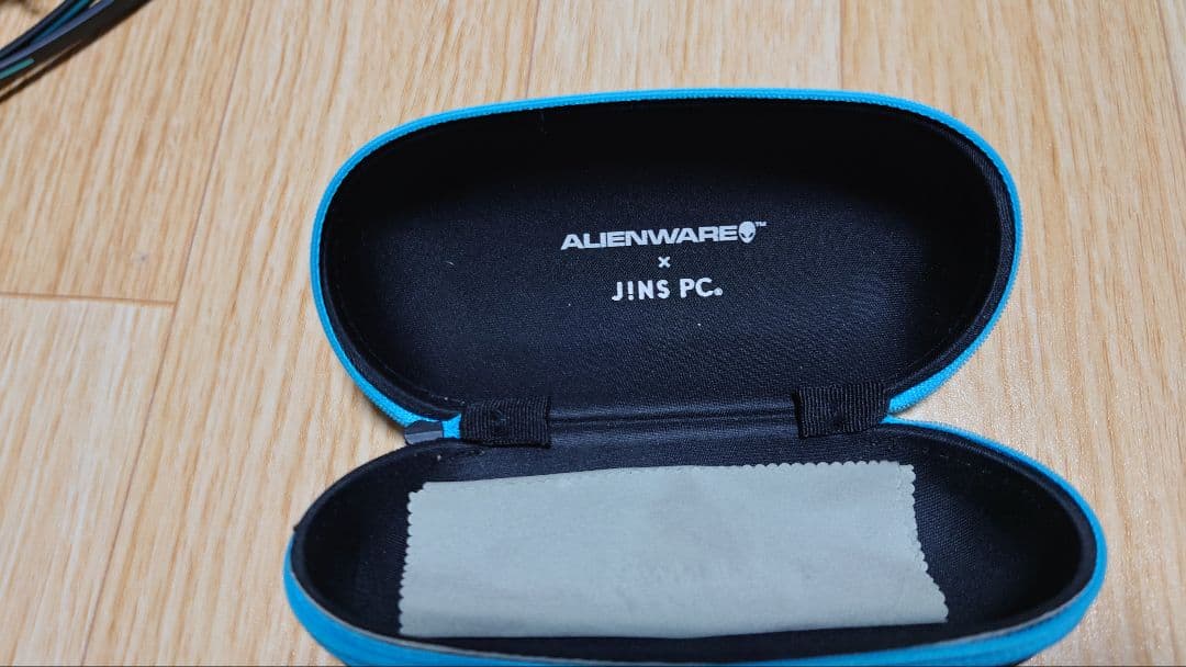 JINS PC ブルーライトカットメガネ ALIENWAREケース付き