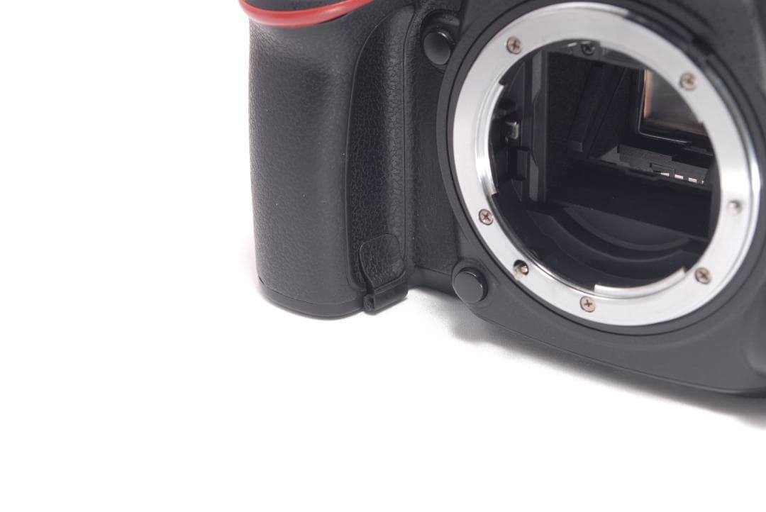 ⭐️頑丈ボディ⭐️Nikon D7100 ニコン デジタル一眼レフ　カメラ