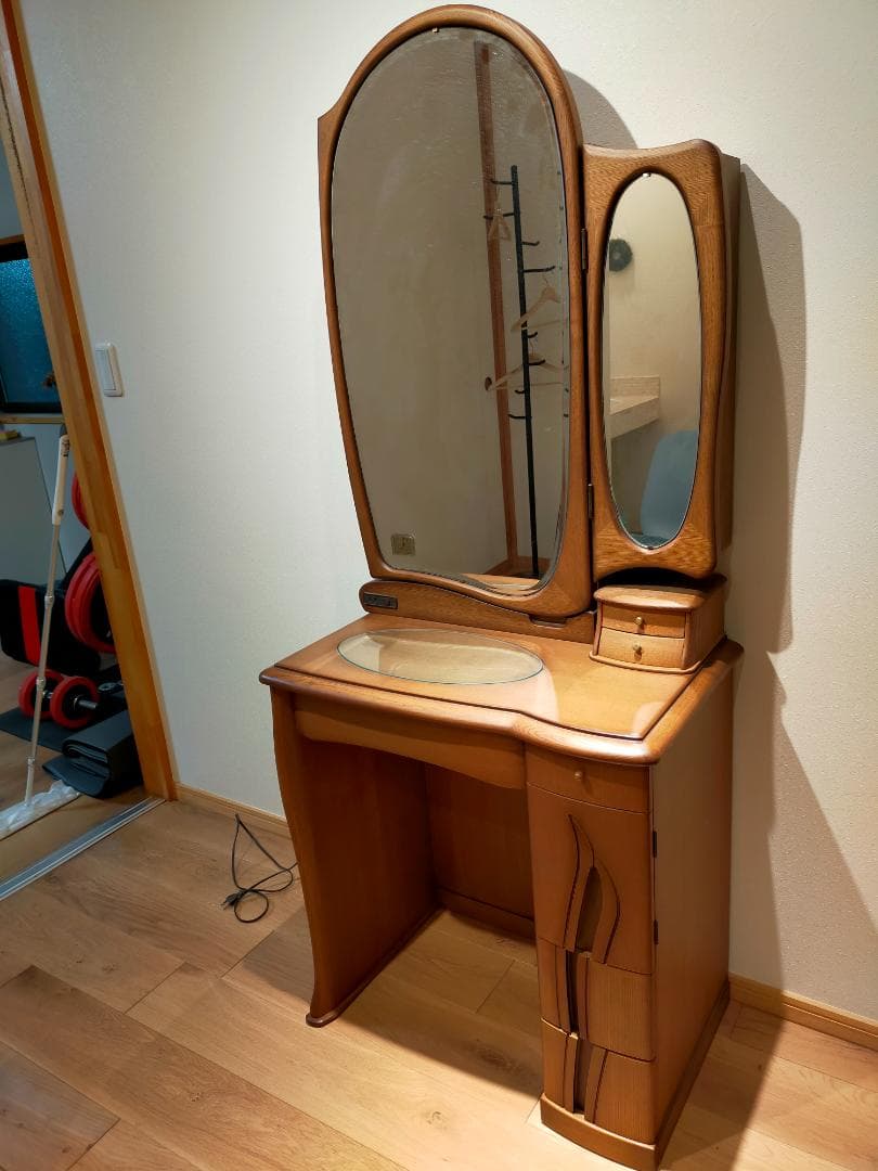 美品　フランスミラー　アンティークドレッサー