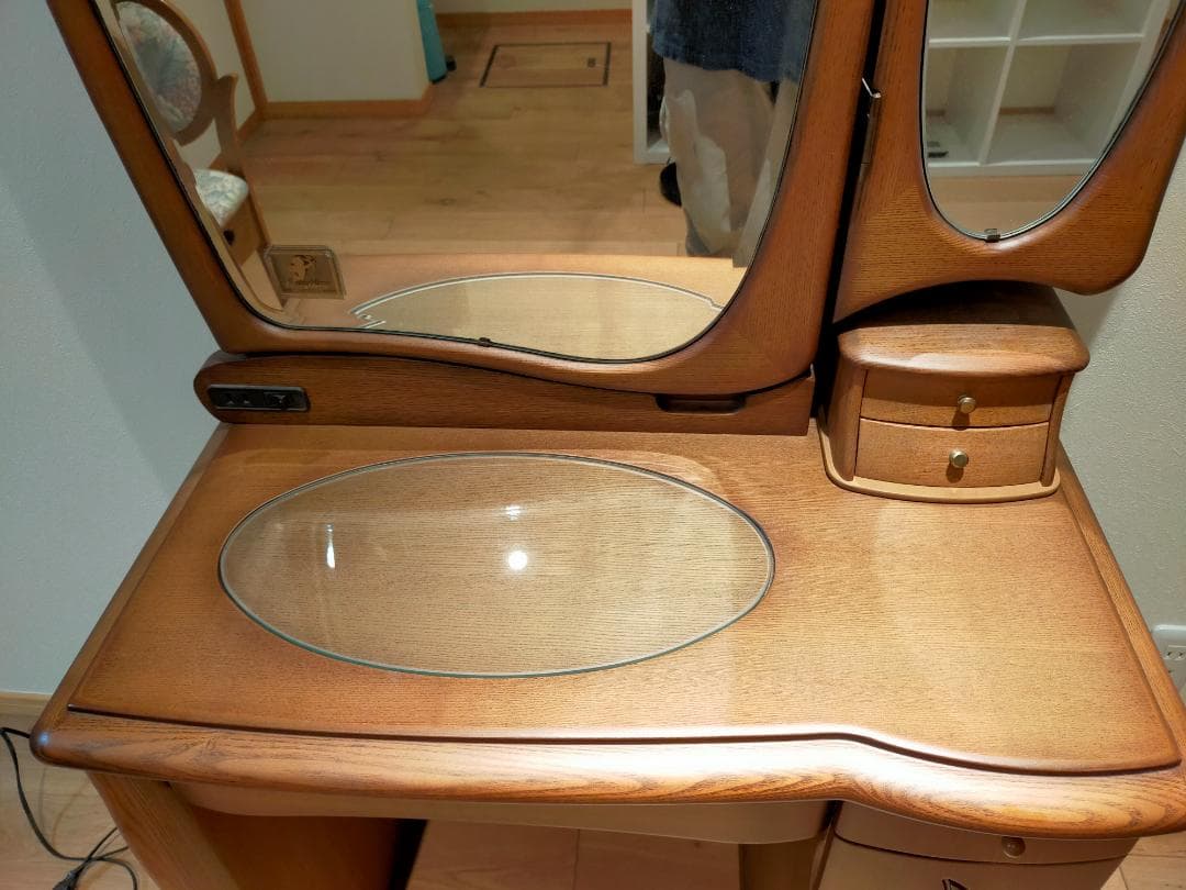 美品　フランスミラー　アンティークドレッサー