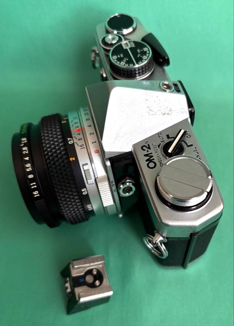 ★ OLYMPUS OM-2N + 標準レンズ 50mm
