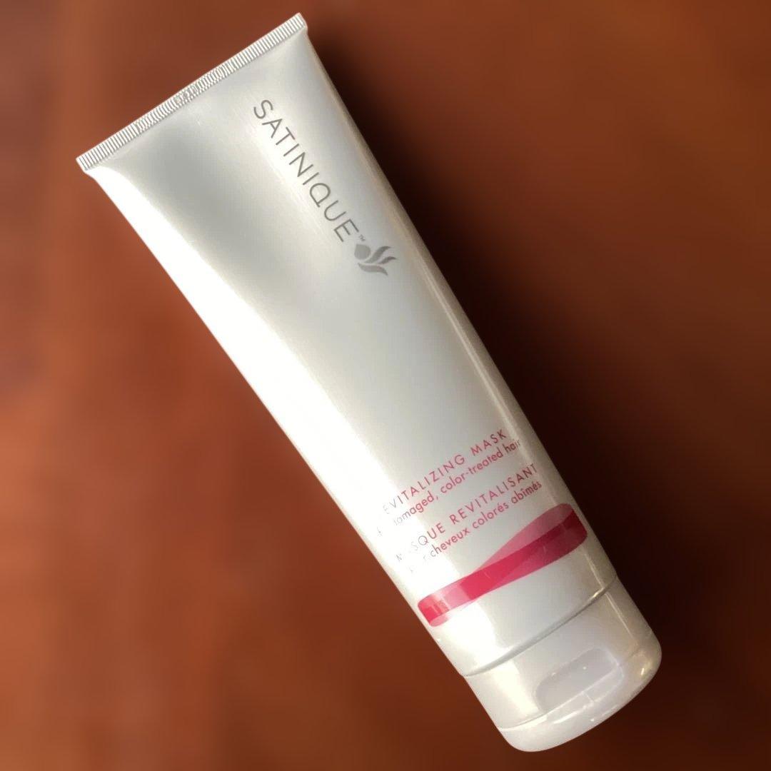 《アムウェイ》Ideal Radiance化粧水 &サティニーク ヘアマスク