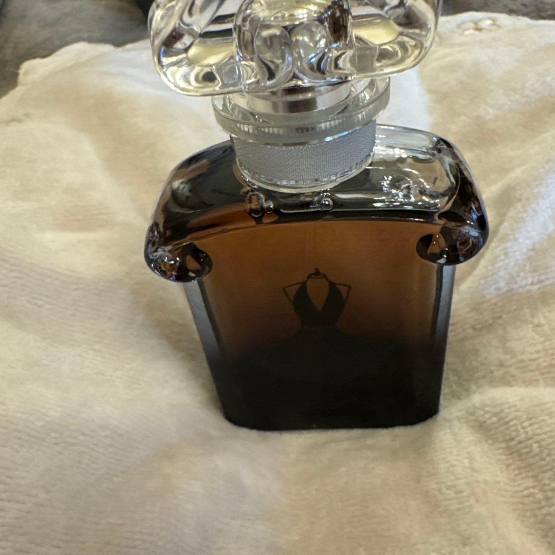 新品未使用GUERLAIN La Petite Robe Noire 30ml