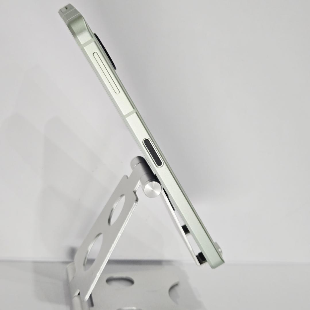 04 AQUOS sense8 グリーン SIMフリー 美品