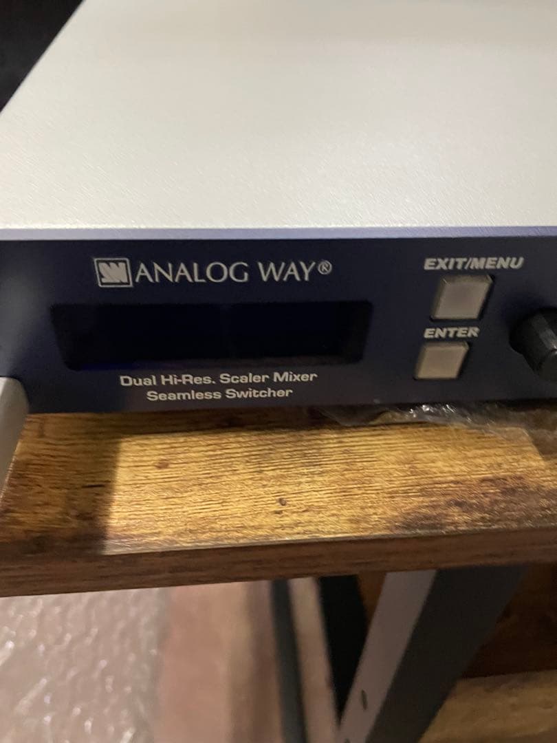 Analog Way PLS300 シームレススイッチャー Pulse