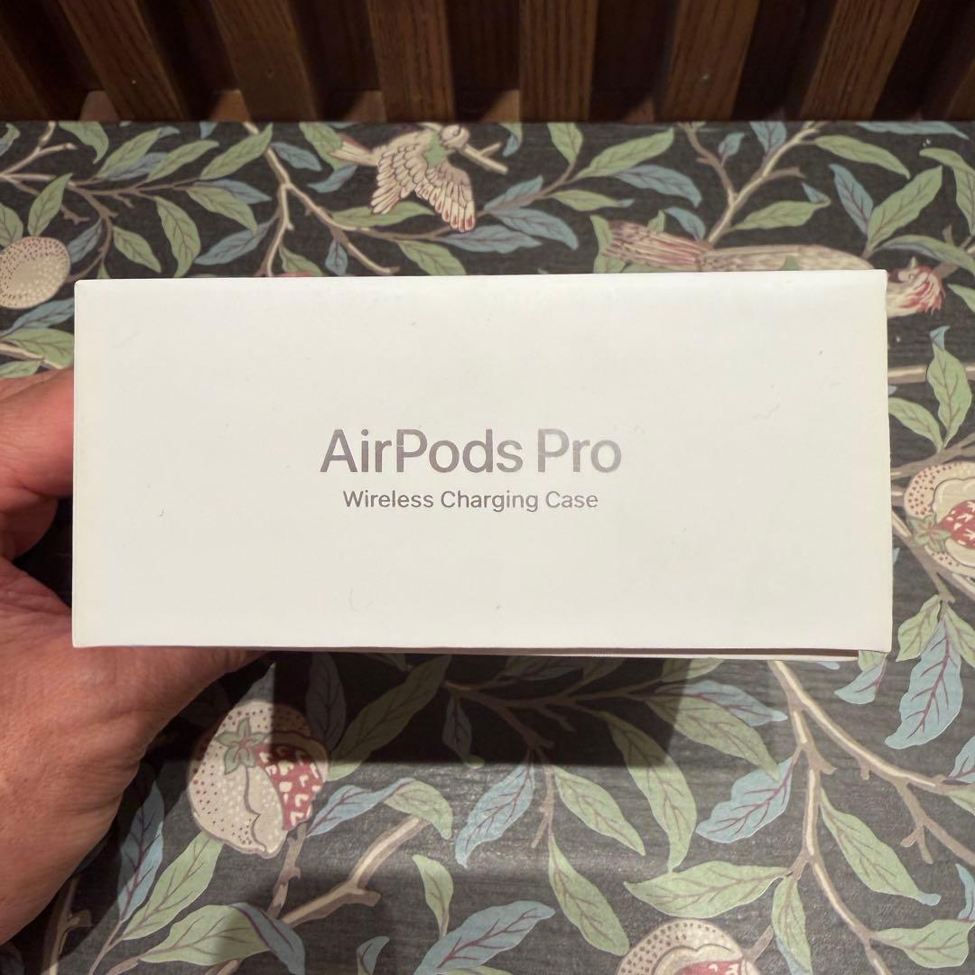 送料無料　Apple AirPods Pro 第一世代　A2084【正規品】