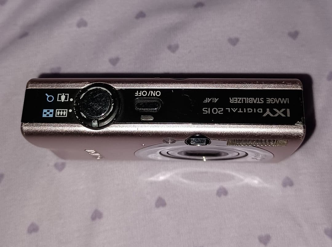 Canon　ixy digital 20 is ピンク