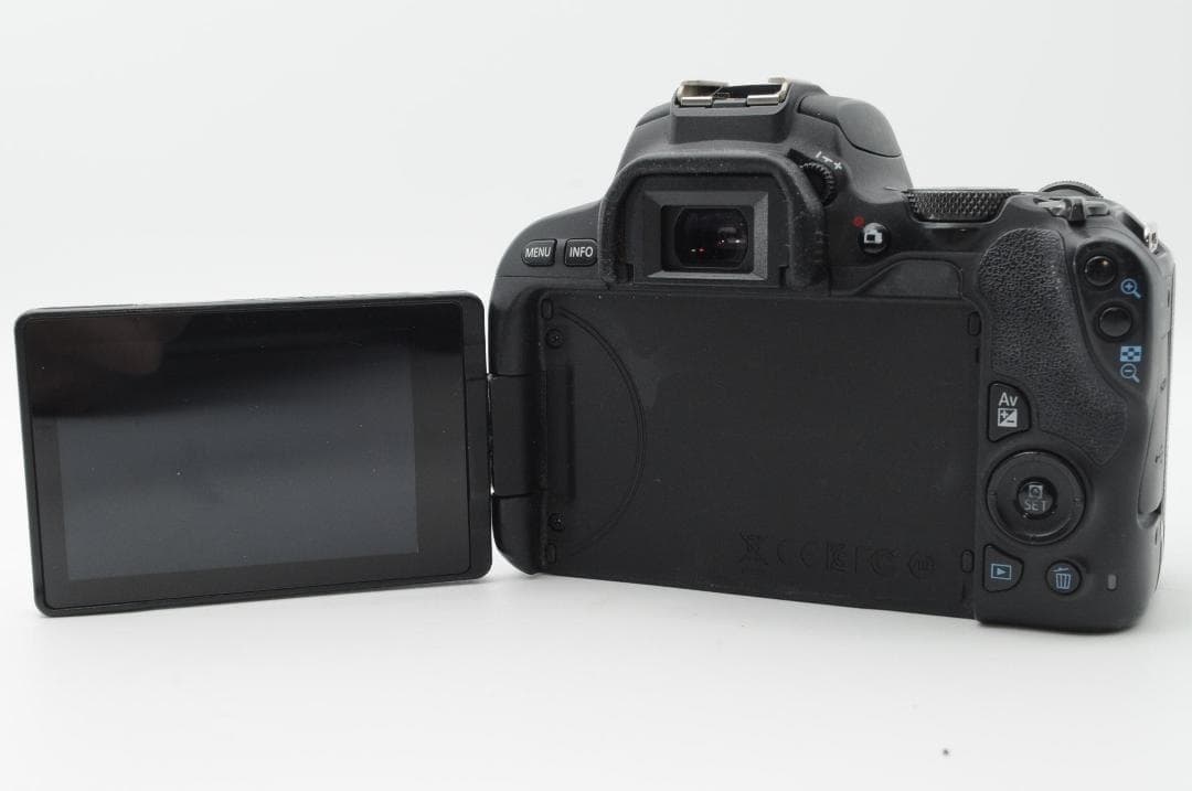 ▲美品▲新生活応援SALE▲ Canon EOS Kiss x9 ダブル