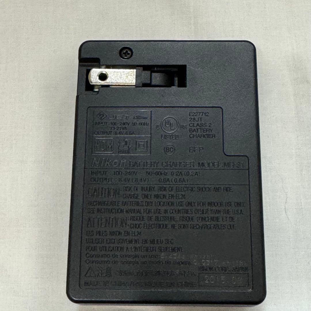 Nikon 1J5 ミラーレスカメラ