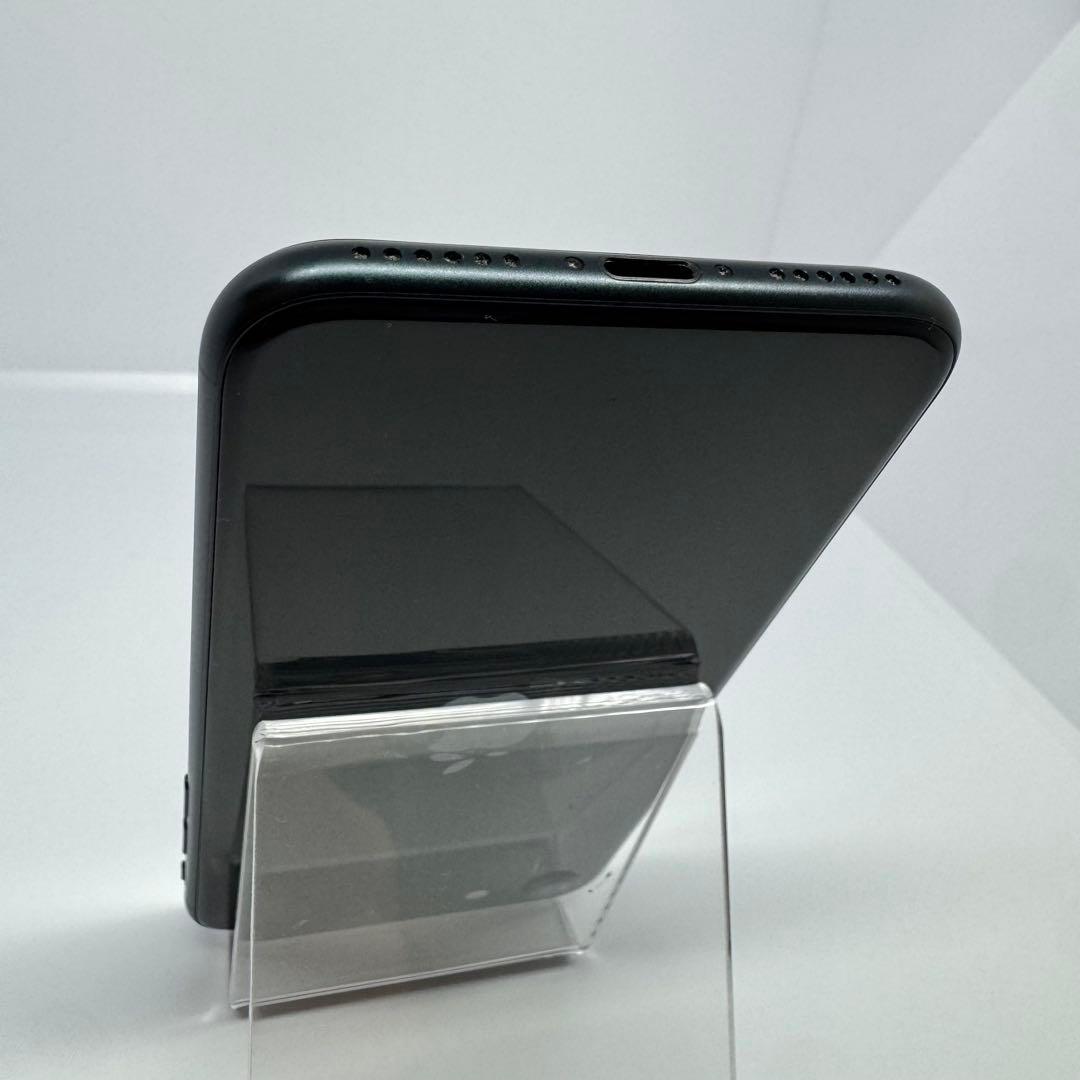 【美品】iPhone SE3 256GB BLACK大容量新品バッテリー100%