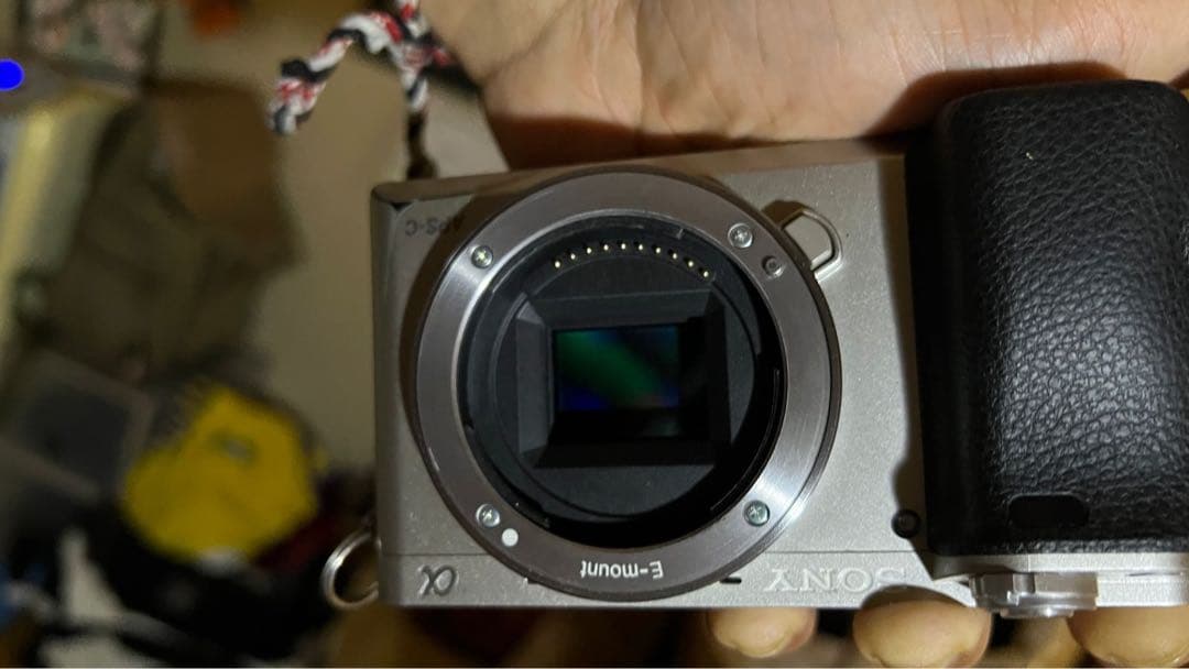 SONY α6000 ミラーレス一眼 本体と付属品