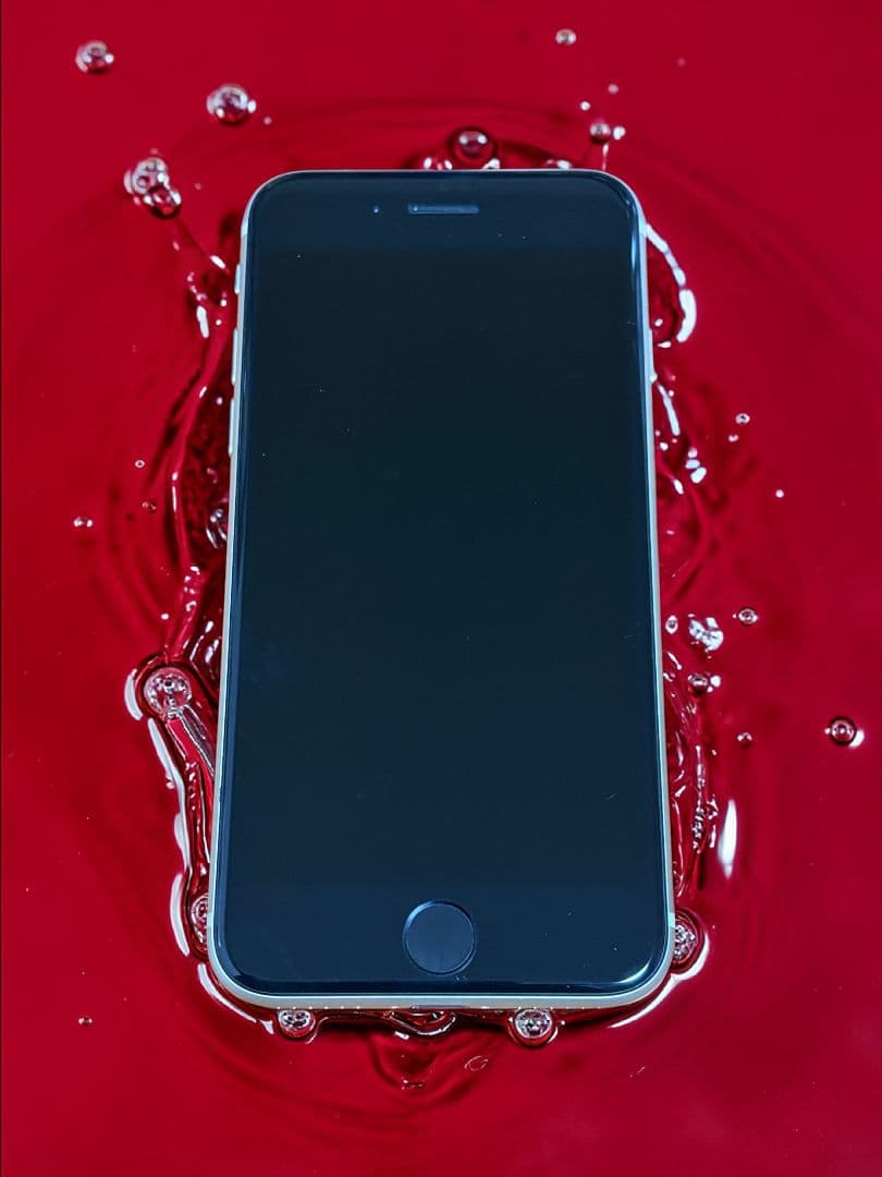 [春分セール1700円引]iPhone SE 3rd 128GB Sランク美品
