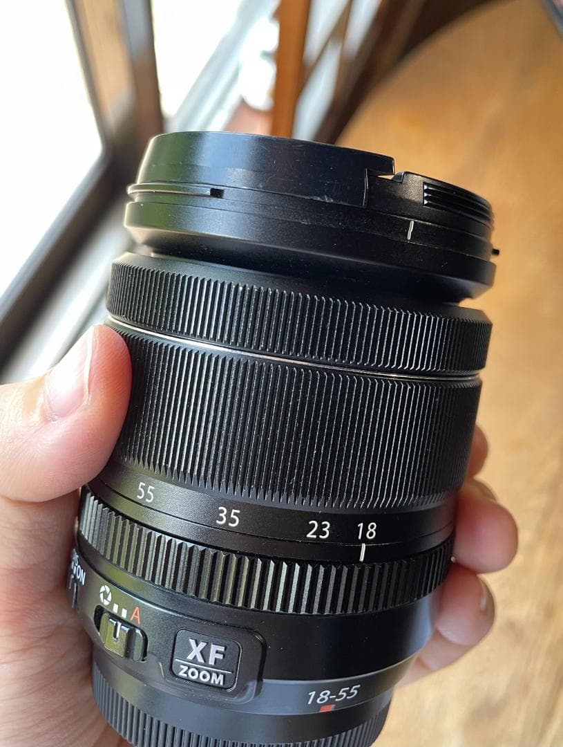 FUJIFILM X-S10 XF 18-55mmレンズ、レンズプロテクター付き