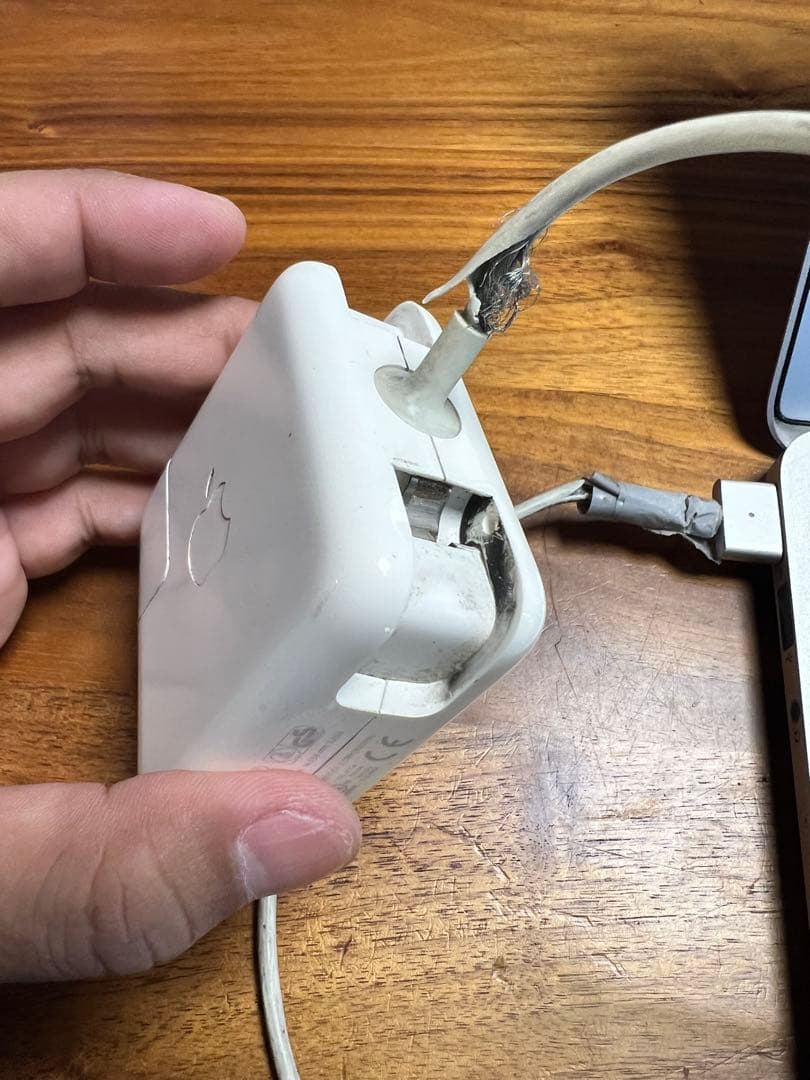 MacBook本体 MacBook Air 1.3GHz i5 8GB RAM
