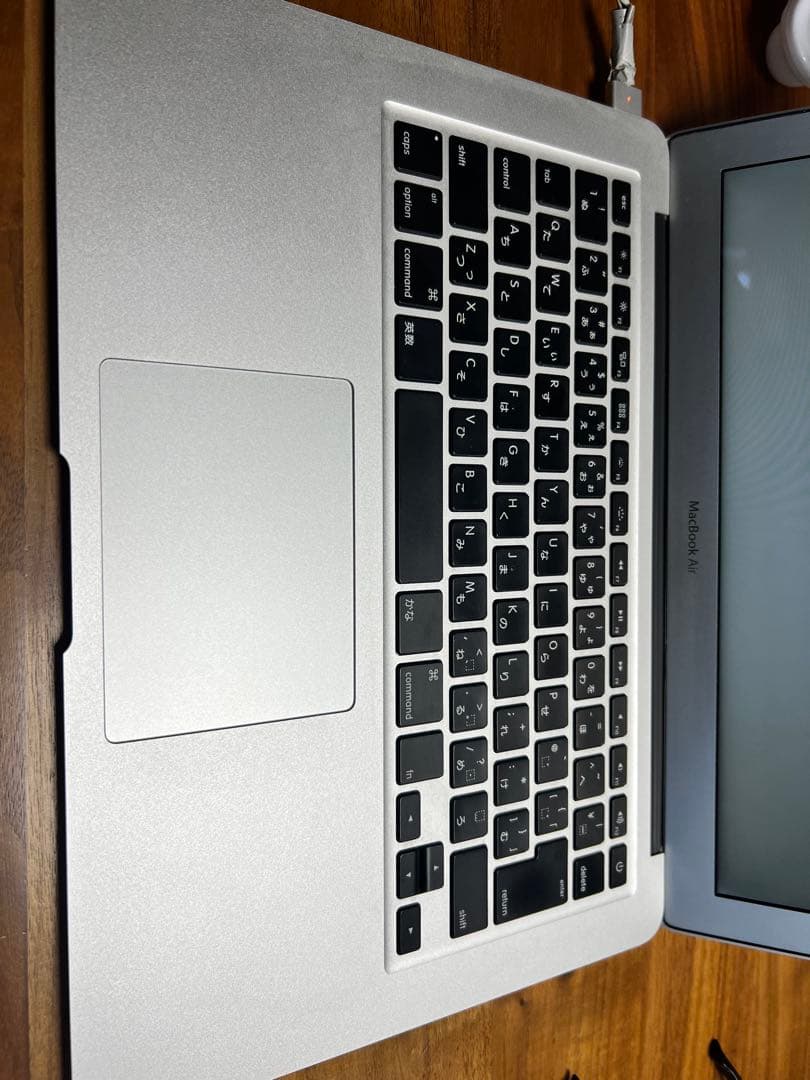 MacBook本体 MacBook Air 1.3GHz i5 8GB RAM