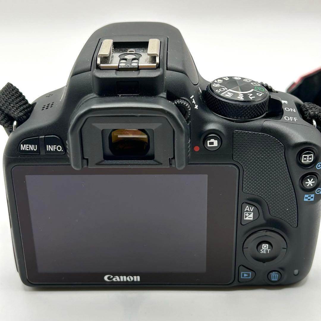 【美品】 Canon キャノン EOS Kiss x7 ダブルズームキット