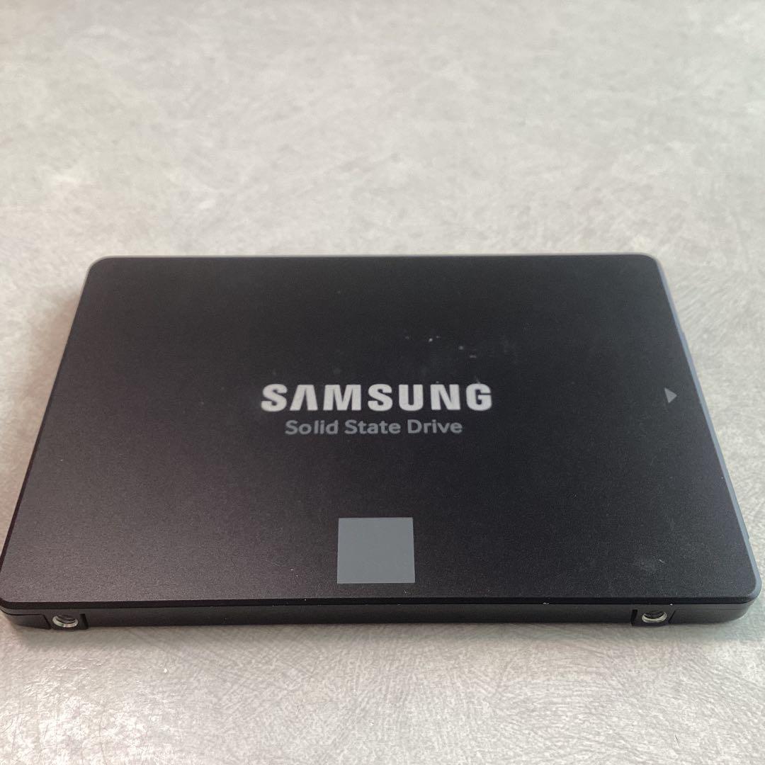 内蔵型SSD Samsung 860 EVO 500GB 99% 04H