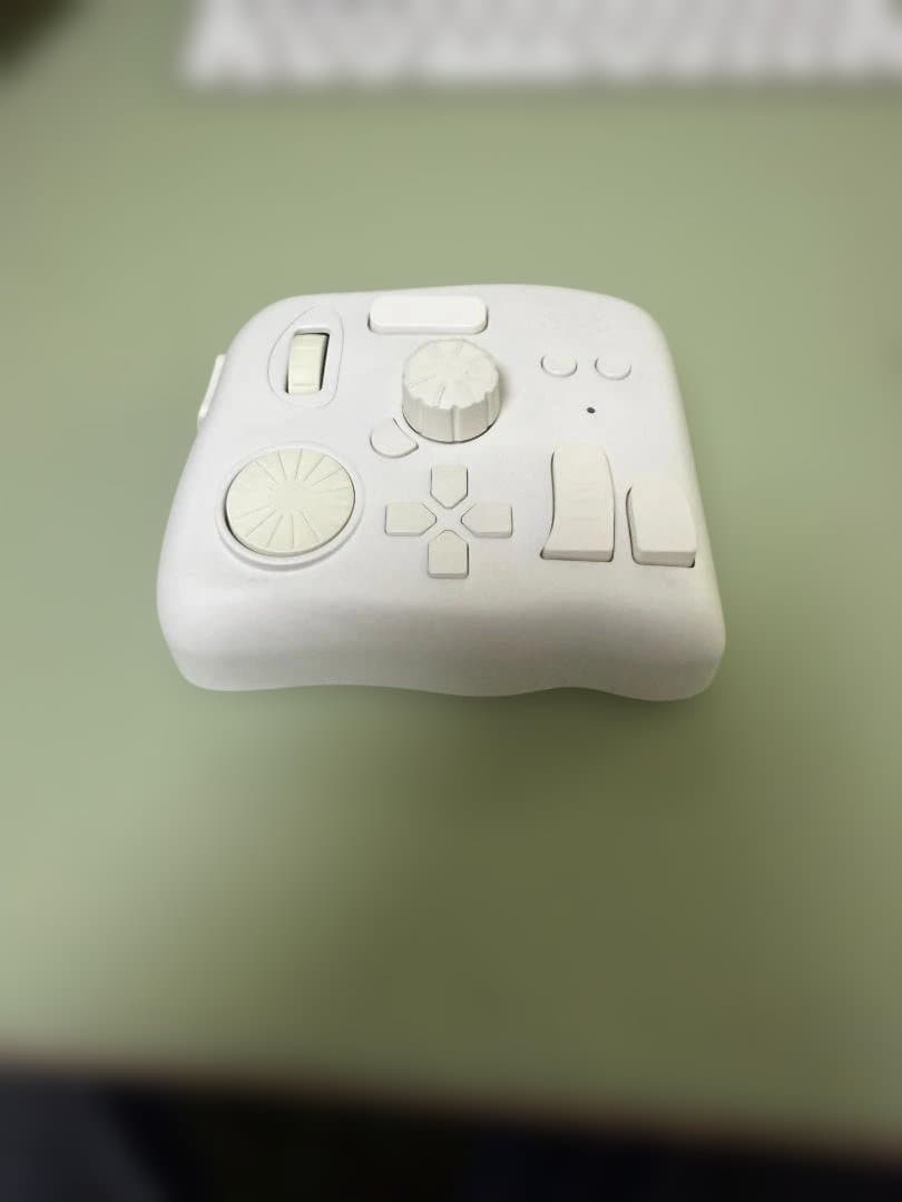 TourBox Elite 多機能コントローラー