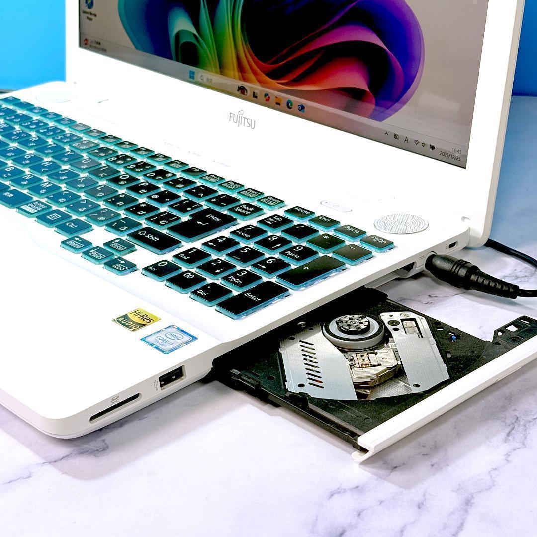 【1台のみ！】Corei7・メモリ16GB・SSD1TB・超美品ノートパソコン