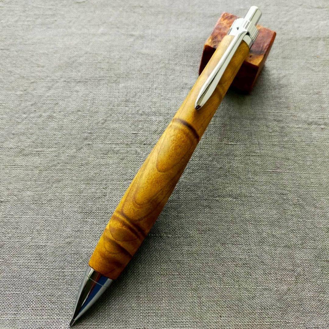 金糸楠木　縮杢　ハンドメイド　木軸シャープペン　0.5mm　天然木　シルバー