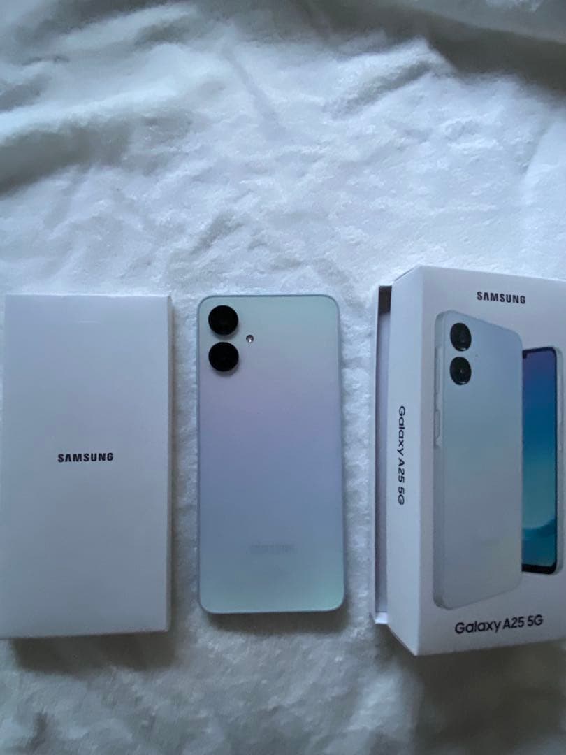 Samsung Galaxy A25 5G グラデーションホワイト 本体
