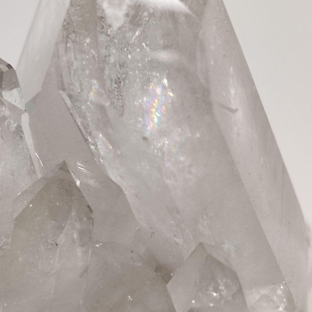 パワーストーン　天然石　水晶　クラスター　レインボー入り　101g　No.290