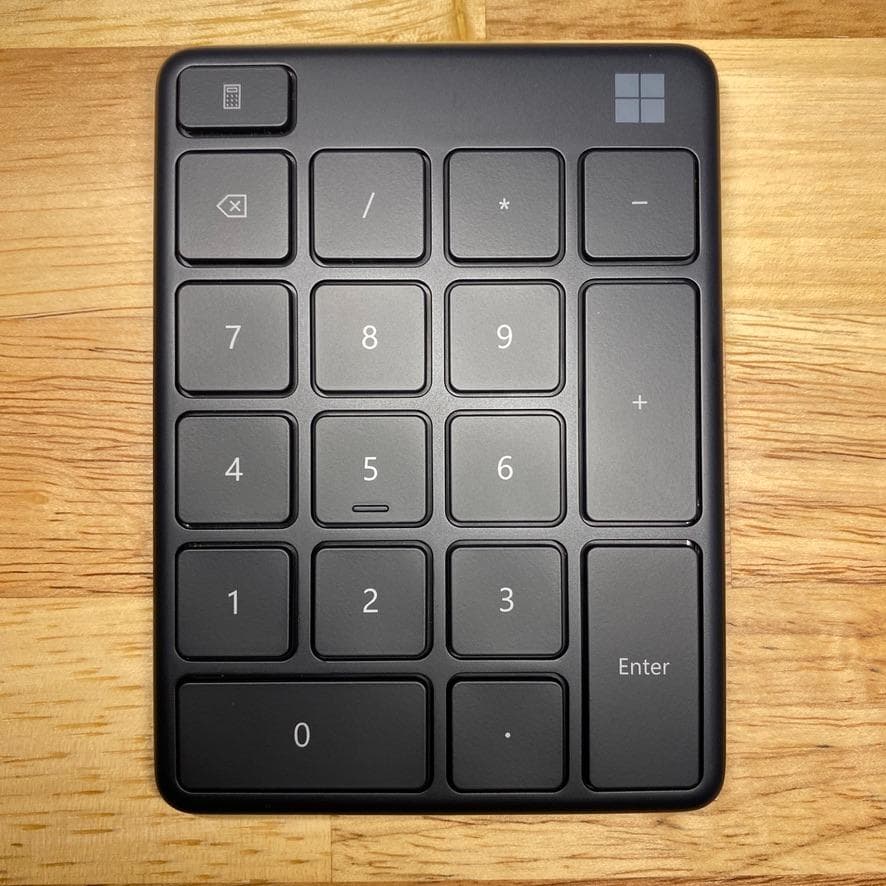 純正Microsoftナンバーパッド(Number Pad)23O-00002