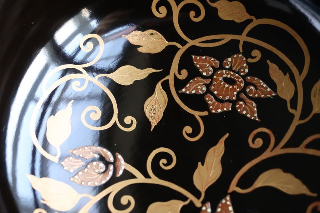 【CM449】天然木漆塗 花唐草金蒔絵 黒塗 朱塗 椀五客 大正昭和 木製漆器