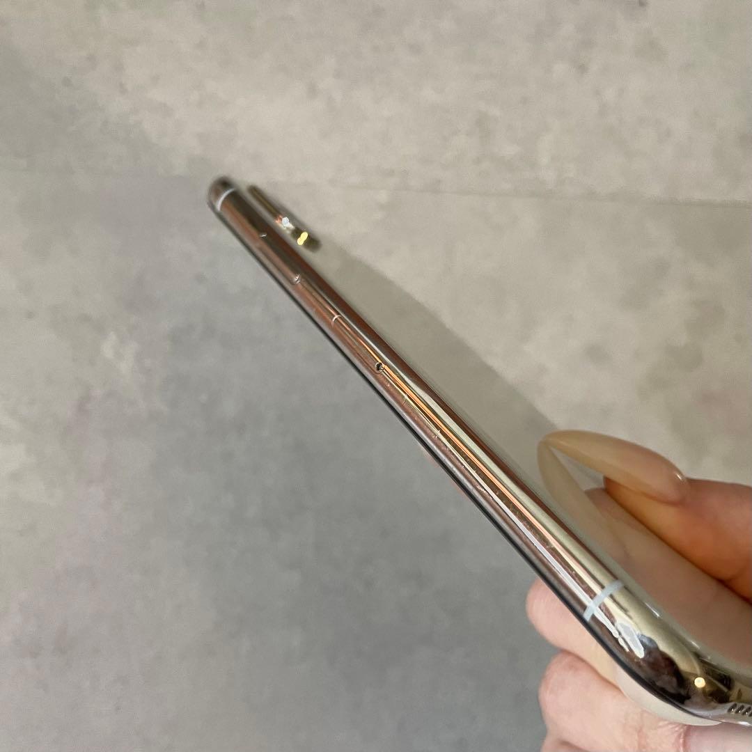 【美品】Apple iPhone X ホワイト　256GB