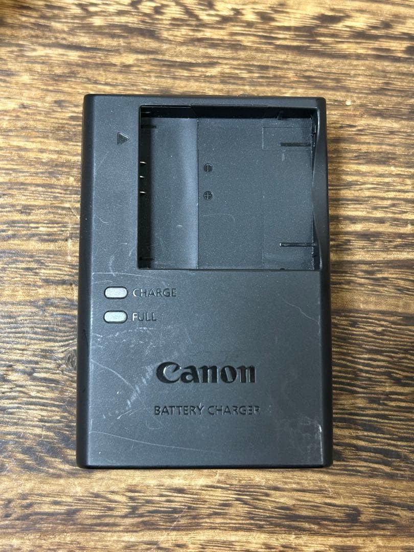Canon IXY 650 ブラック