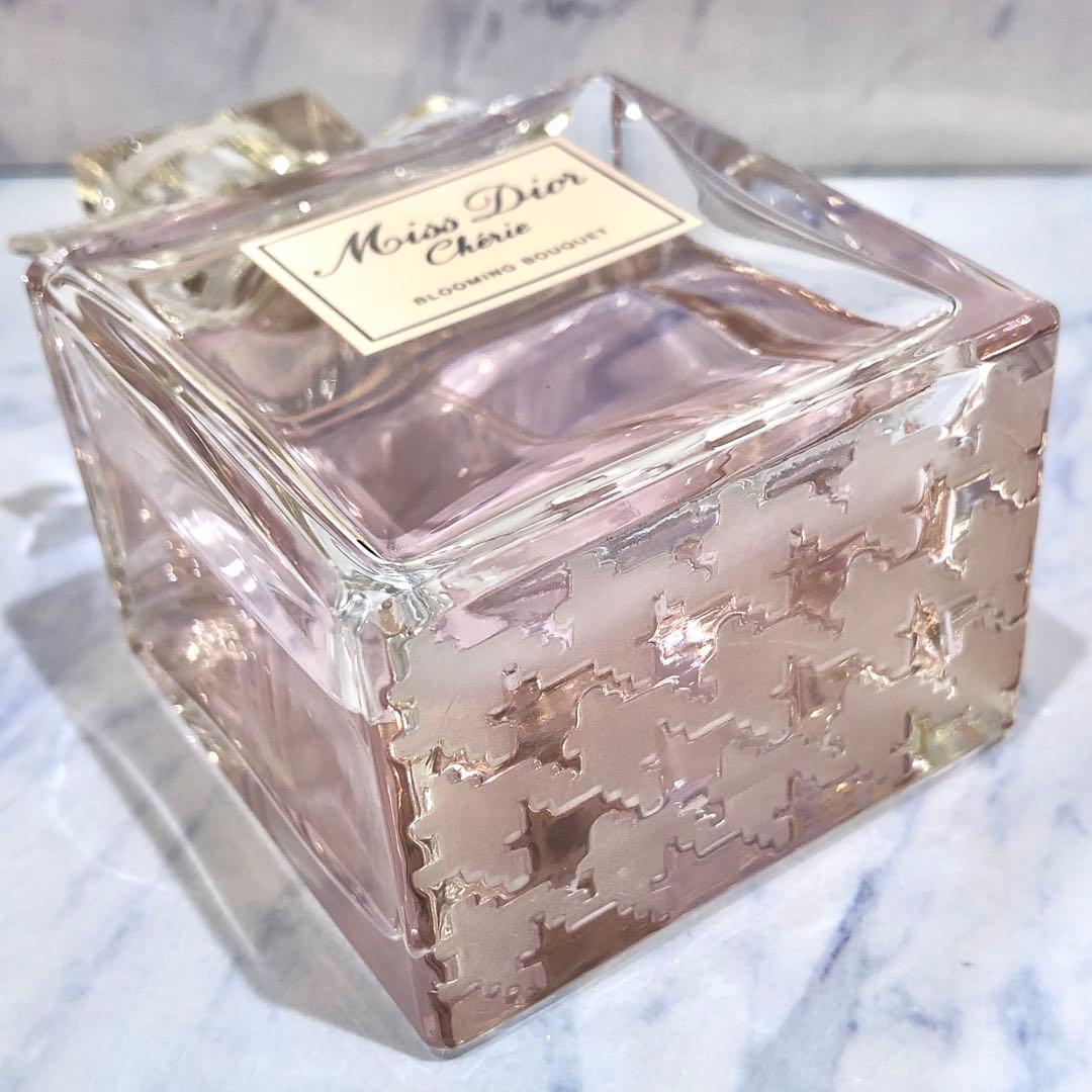 ♡Miss Dior Cherie ブルーミングブーケ 100ml