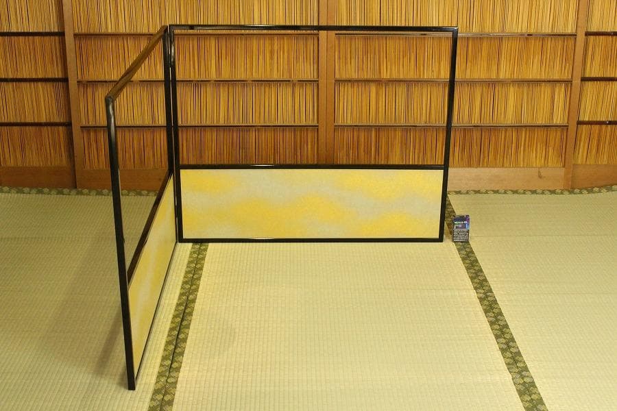 茶道具 風炉先屏風 金かすみ 塗縁 間仕切り 衝立(A475)