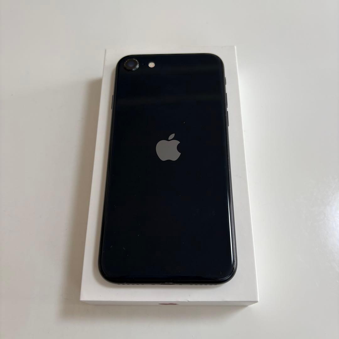【上美品】iPhoneSE3 64GB ミッドナイト SIMフリー
