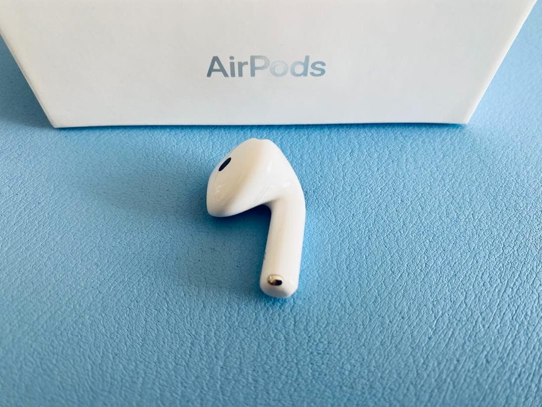 AirPods 第4世代 R片耳 右耳のみ イヤホン A3050 YZDG