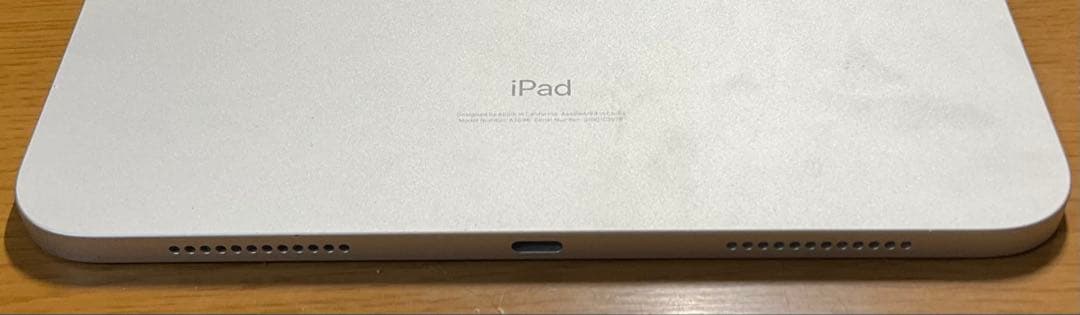 Apple iPad シルバー 本体 第10世代　64GB