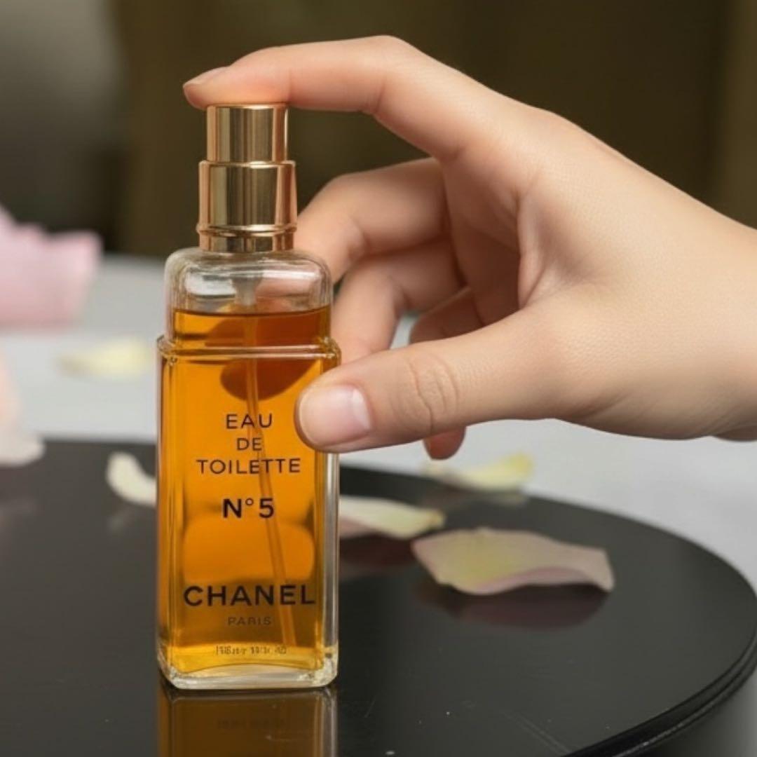 シャネル No.5 オードゥ トワレット 100ml 香水 CHANEL