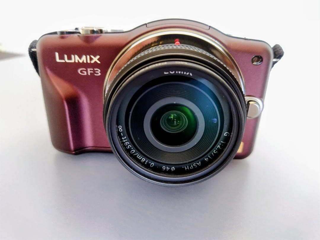 週末限定値引き Panasonic LUMIX DMC-GF3