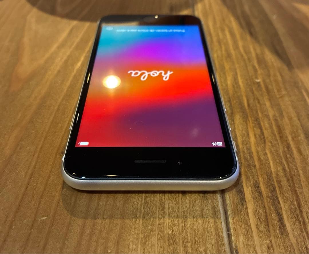 iPhoneSE Starlight 64GB第3世代 スターライト
