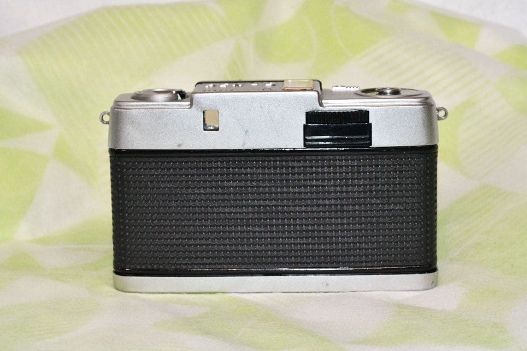 《動作品》OLYMPUS PEN-D a369②