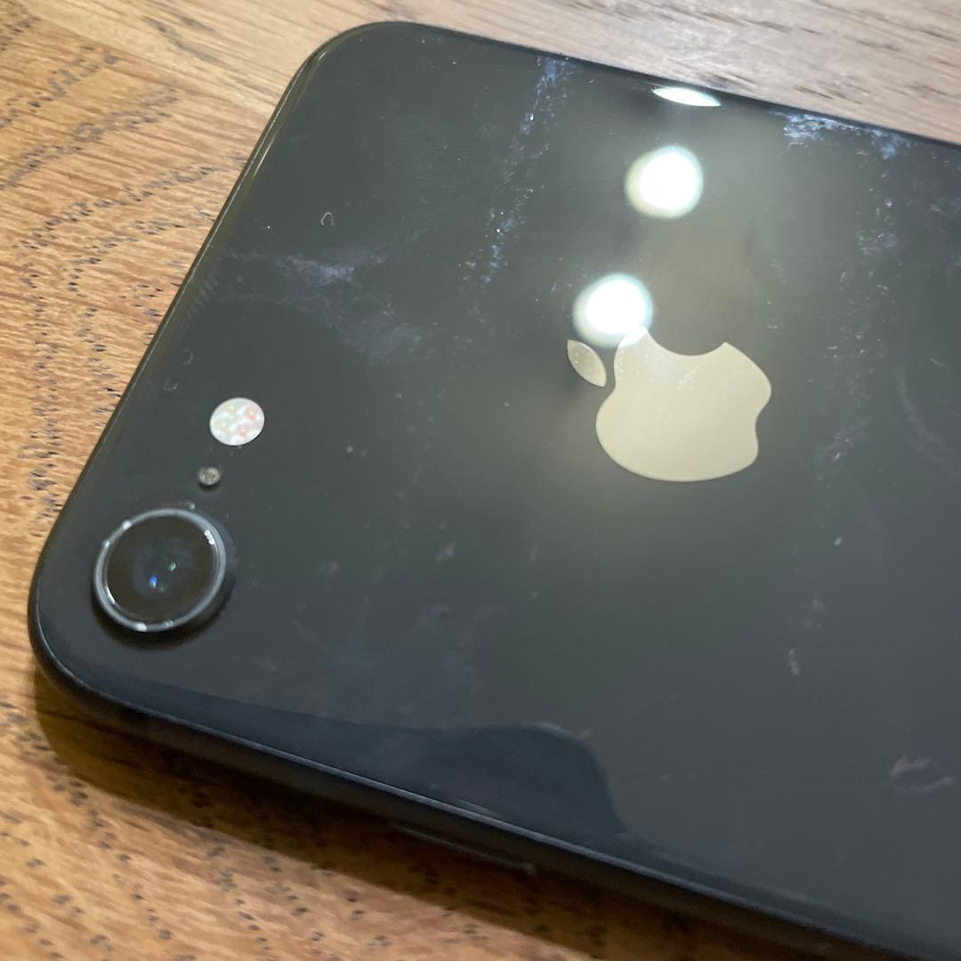 Apple iPhone 8 本体 容量64GB バッテリー100%