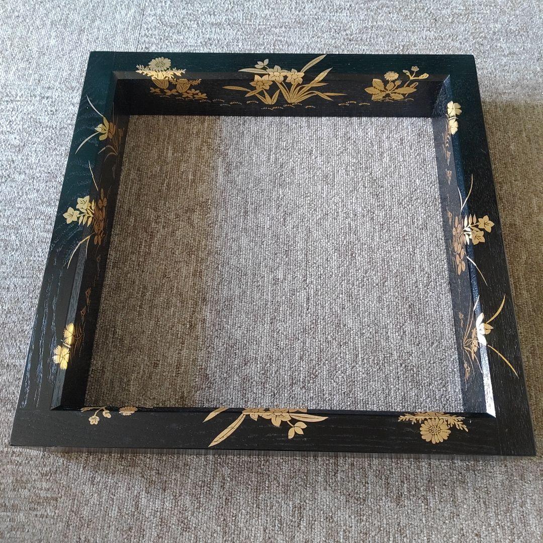 ご*た様 漆塗り金蒔絵（きんまきえ）炉縁／釜縁　草花文様（和風木製フレーム）