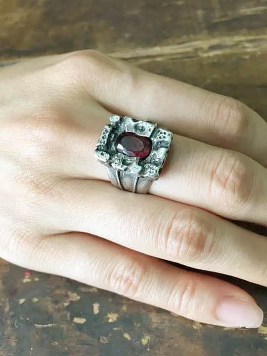 シルバー925、石ガーネット10.000→7.500円特別セール6500円