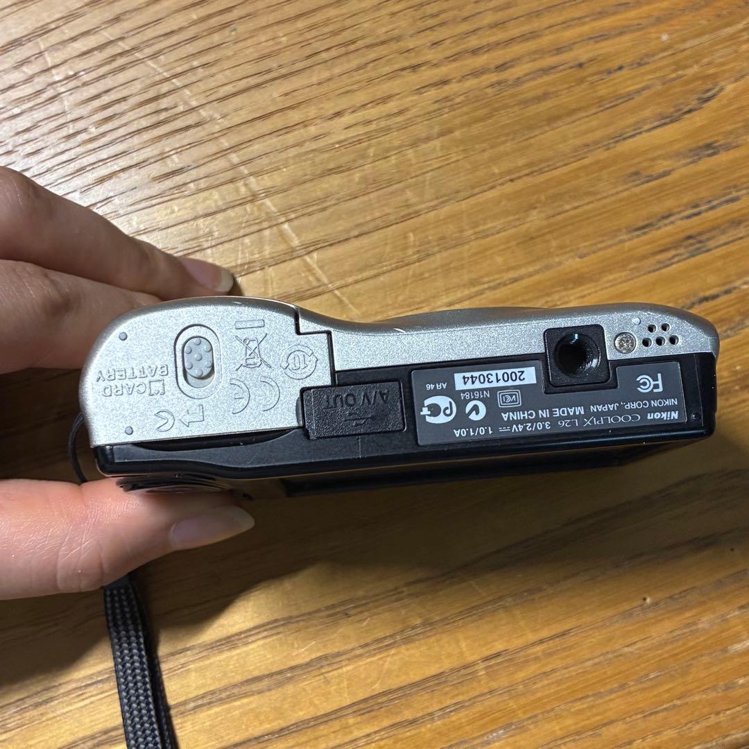 Nikon COOLPIX L26 シルバー