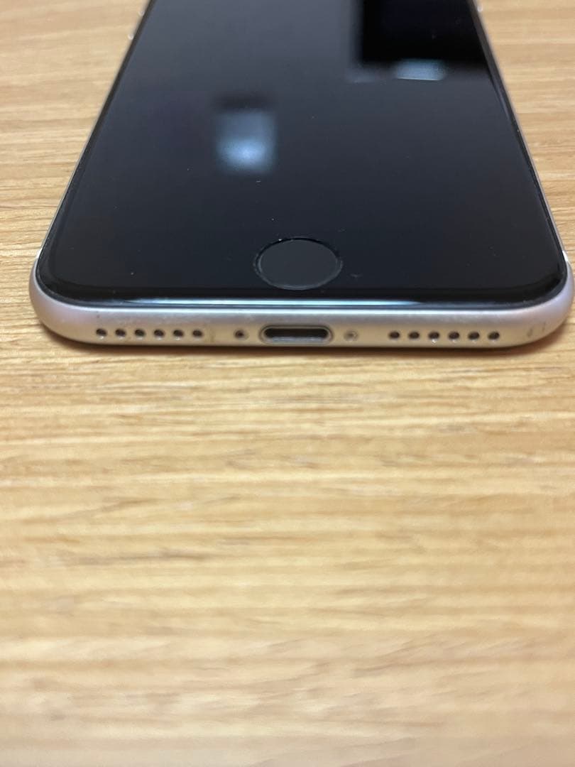 iPhone SE3 第三世代64GB 本体